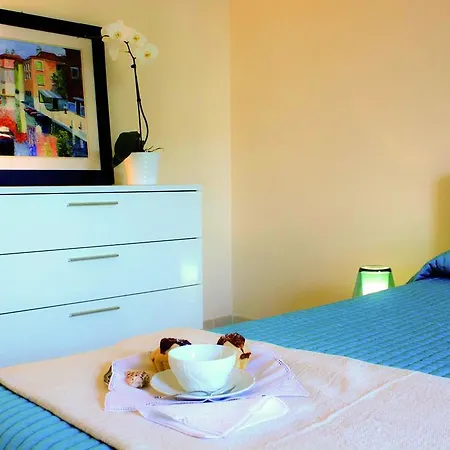 Via Del Mare Bed and breakfast